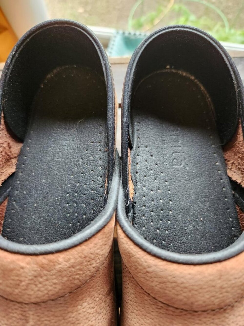 Sanita Pro Textured Oil Womens Clog in Antique Brown Sz 39 MSRP $140 - Picture 9 of 11